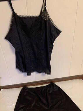 MEL LIN CAMISOLE & SHORTS BLACK PLUS SIZE 2XL 1970s